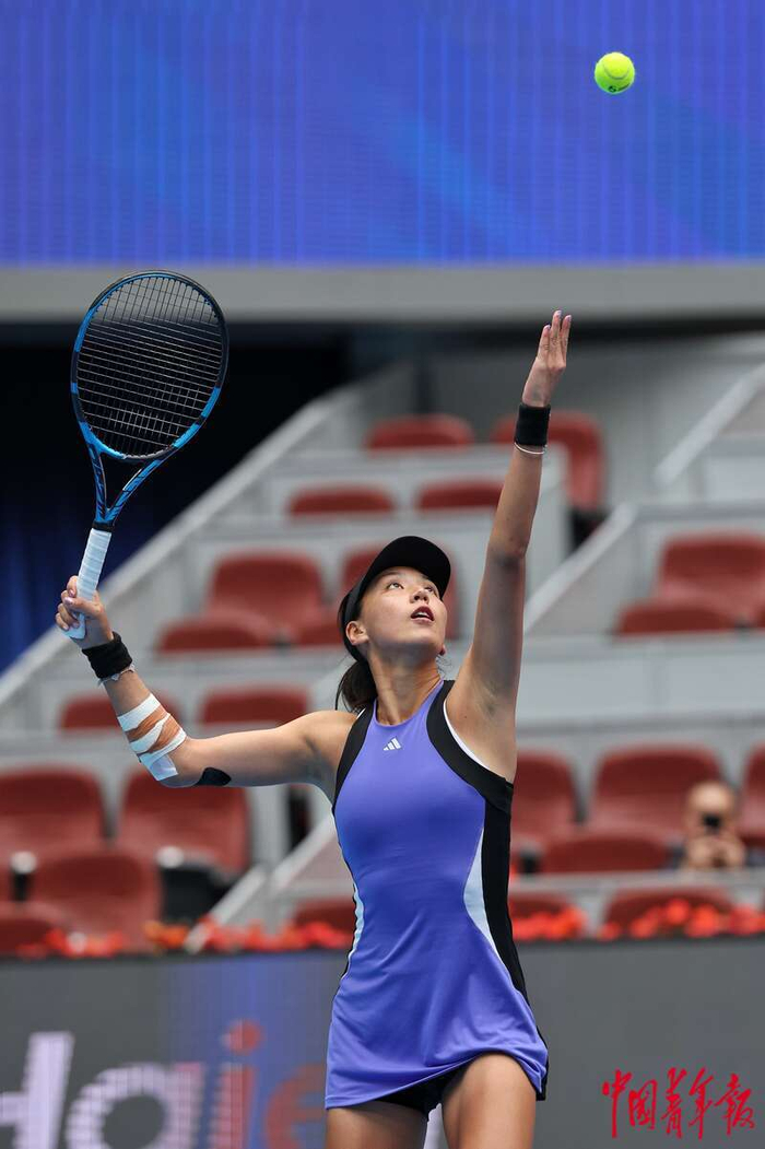 皮球应声入 皮球应声入