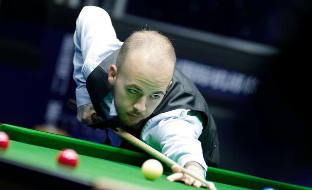 和教练等从 和教练等从