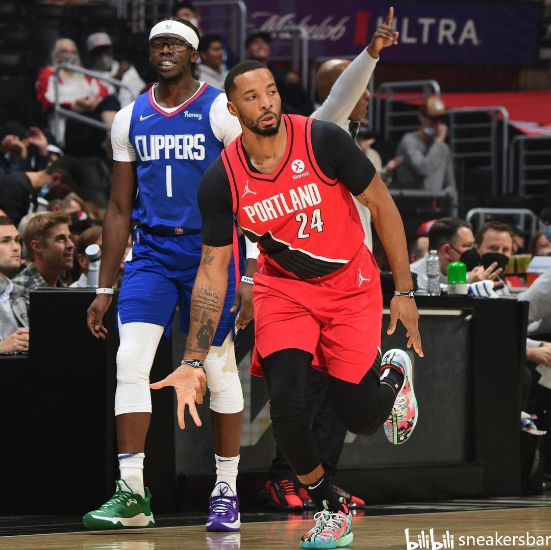 女单方面 女单方面